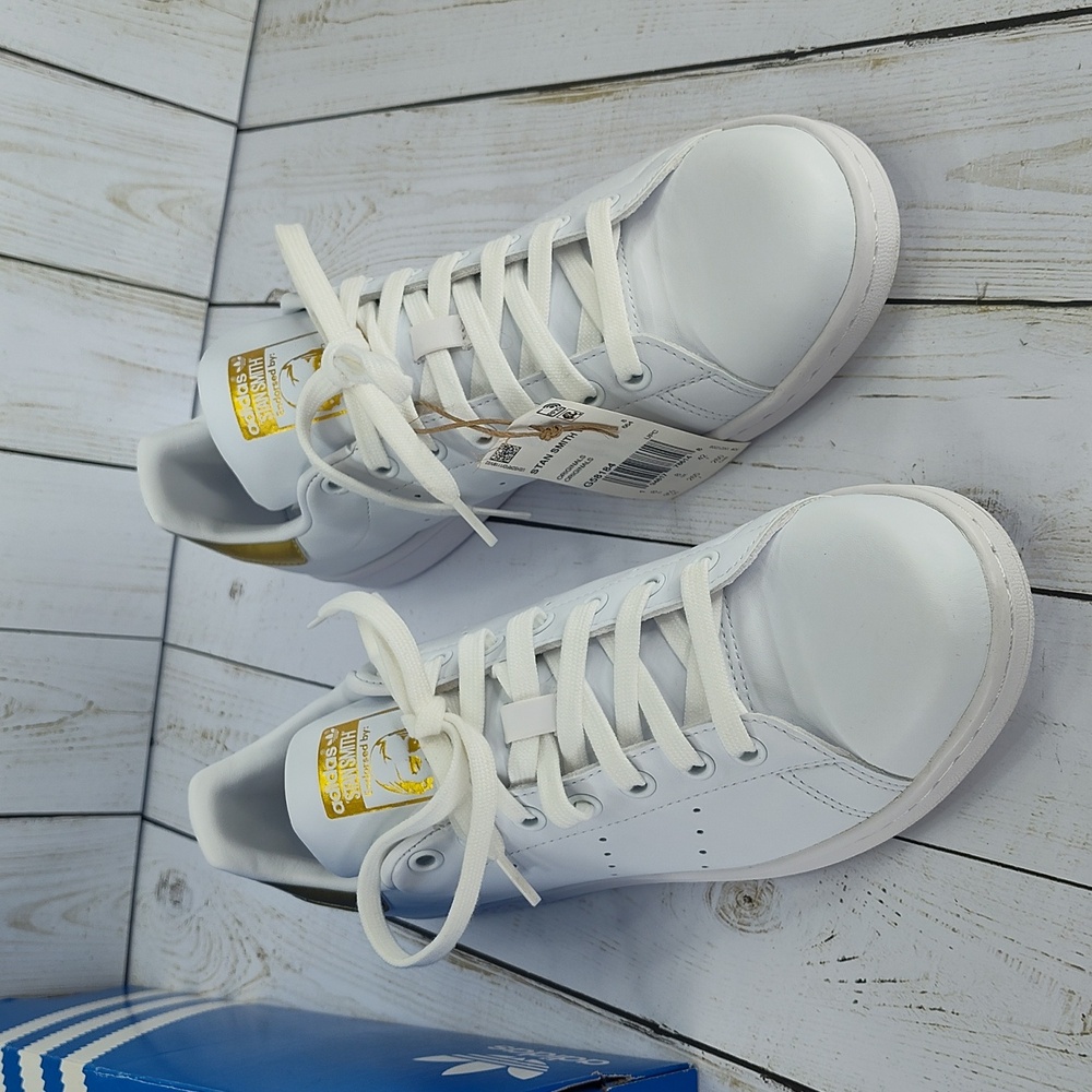 Adidas Original Stan Smith Sneakers - Picture 10 of 12